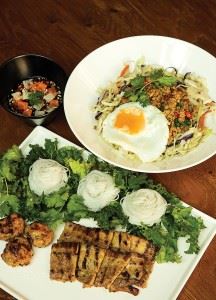 분짜와 베트남 가정식 덮밥.