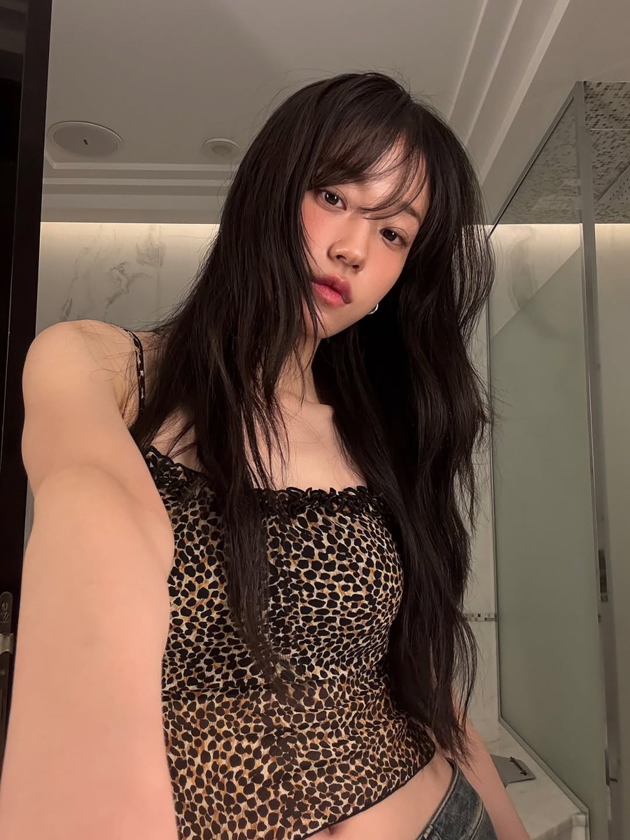 2025 가을 헤어 트렌드, 노윤서, 레이어드 헤어, 긴머리