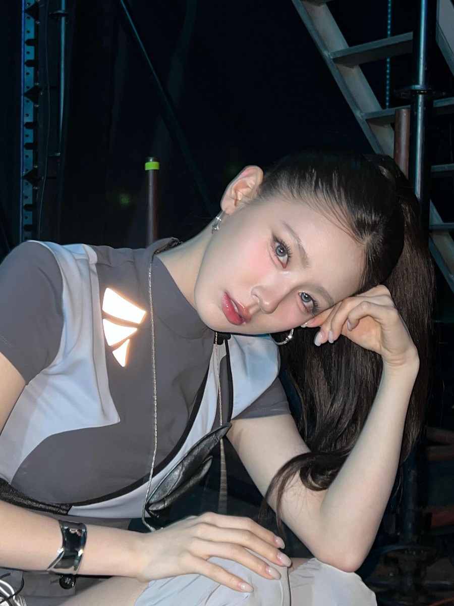 cool smokie eye makeup 스모키 메이크업, 아이들, 미연, IDLE, MIYEON