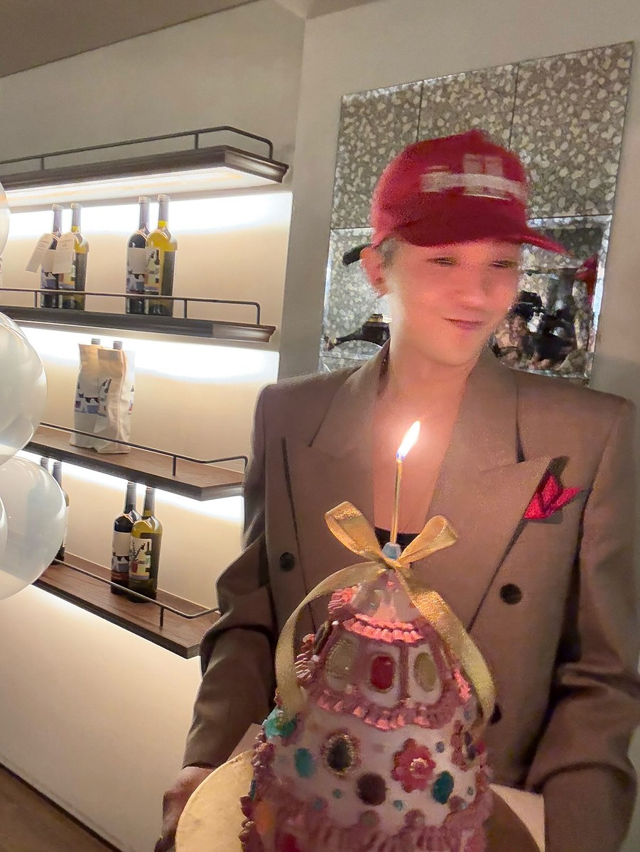 지드래곤 생일 케이크