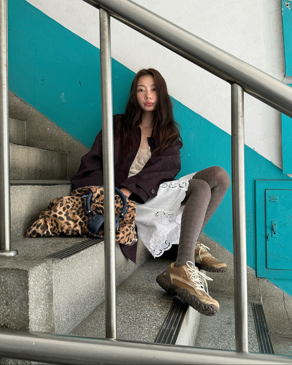 컬러 스타킹 패션