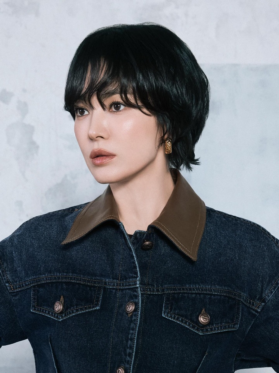 women's mullet hair, fixie cut, 2025 hair cut trend, 송혜교, 울프컷, 여자 울프컷, Hyegyo Song