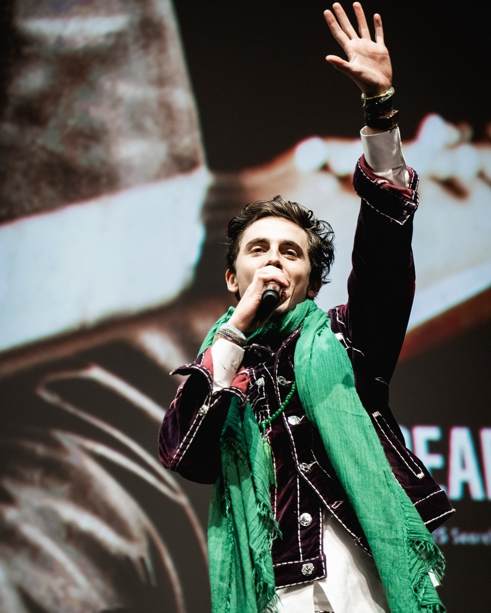 티모시 샬라메 청바지