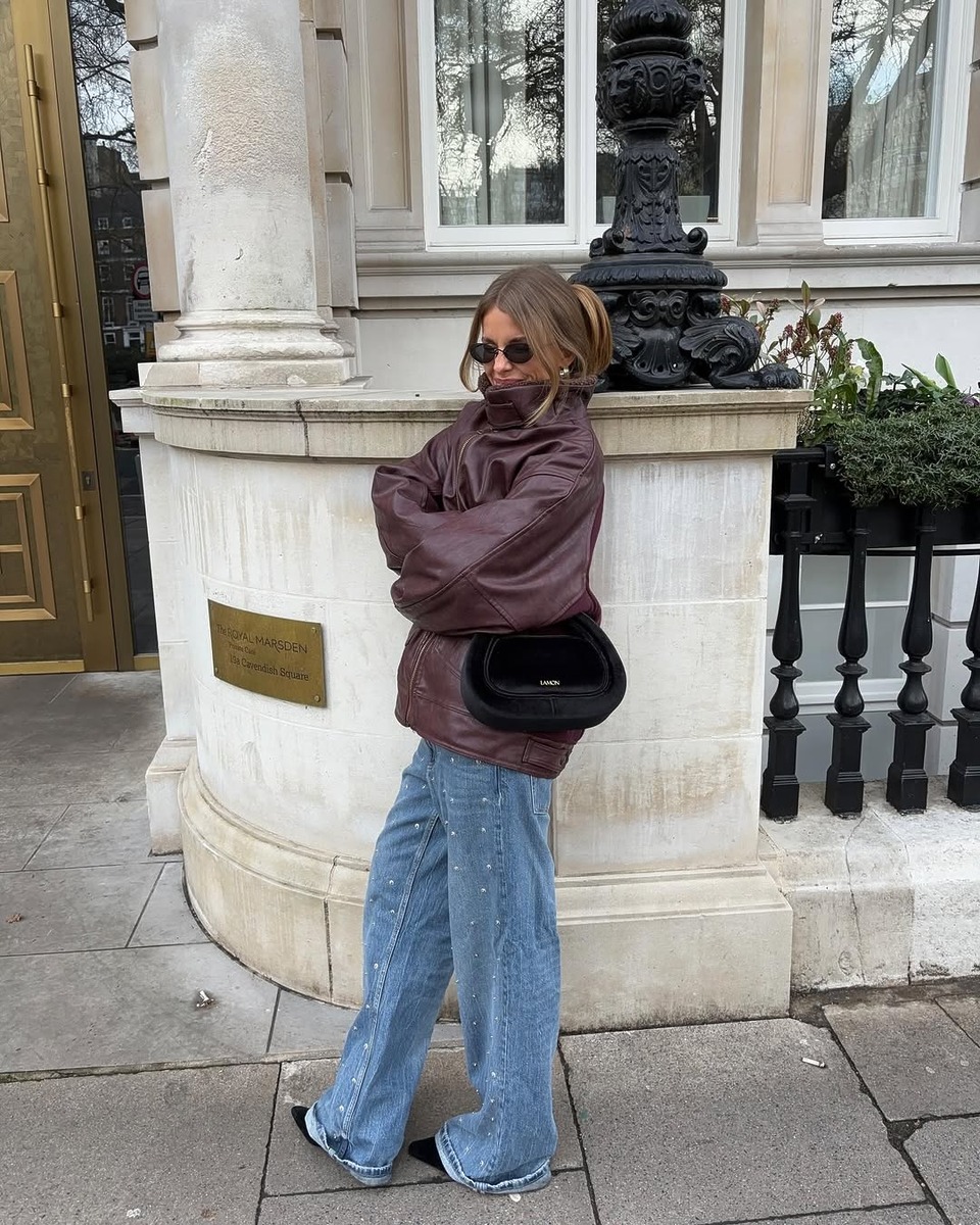 2025 trend color burgundy, purple, fall fashion 2025, burgundy outfit, 버건디 패션, 퍼플 패션