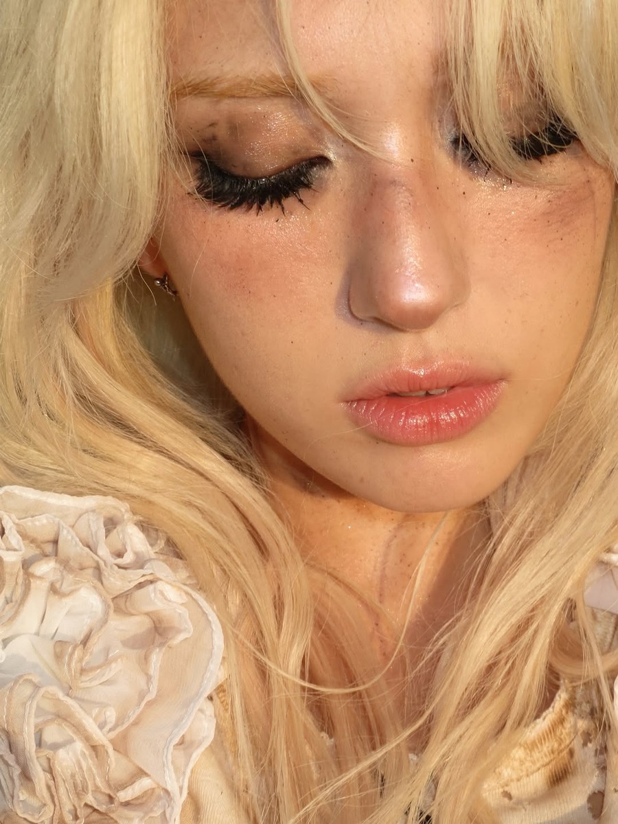 소미 스모키 메이크업