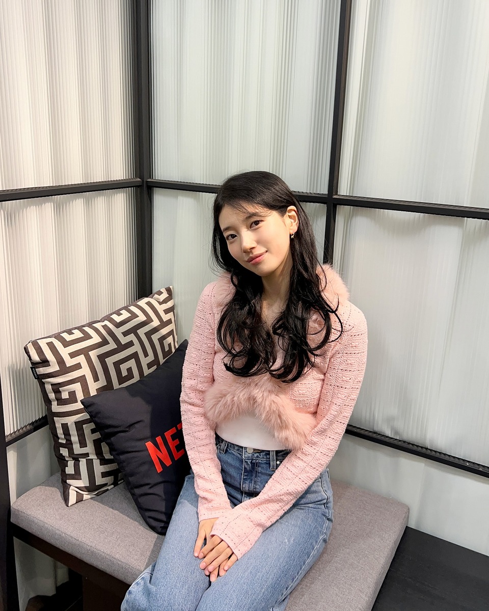 수지 핑크 패션