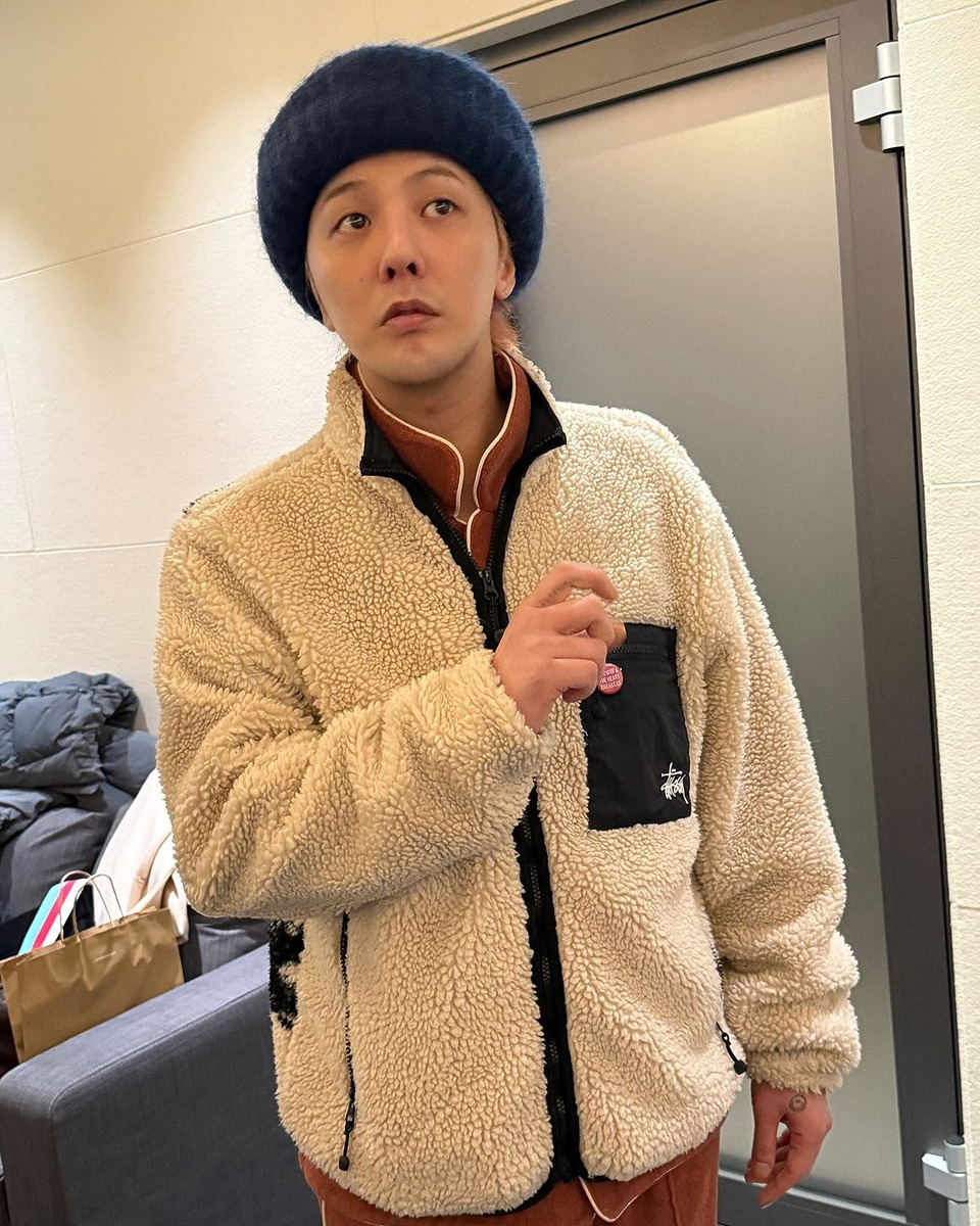 지드래곤 후리스