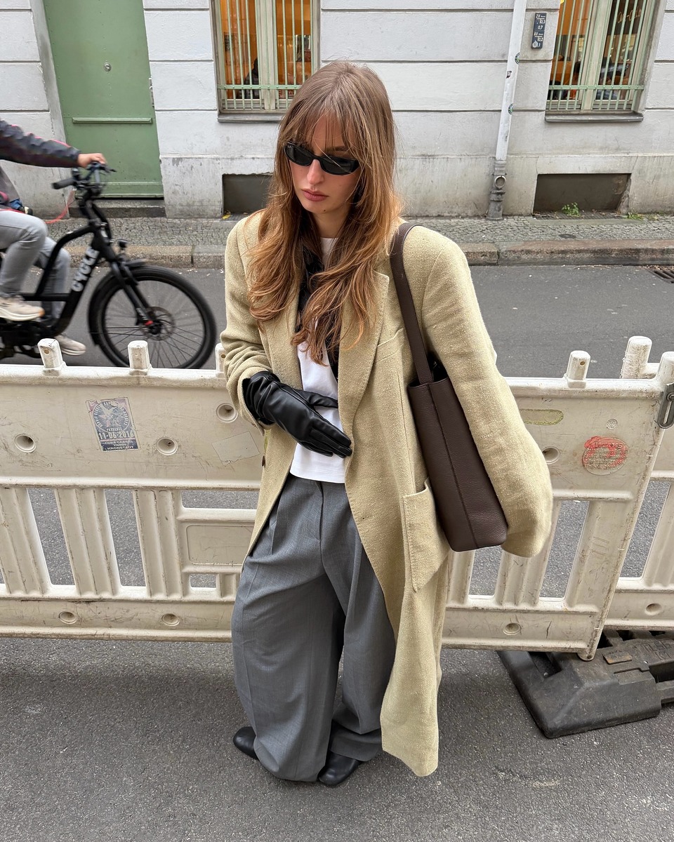 하프코트, 화이트 코트, 아이보리 코트, 밝은 코트 코디, half coat outfit, ivory coat outfit