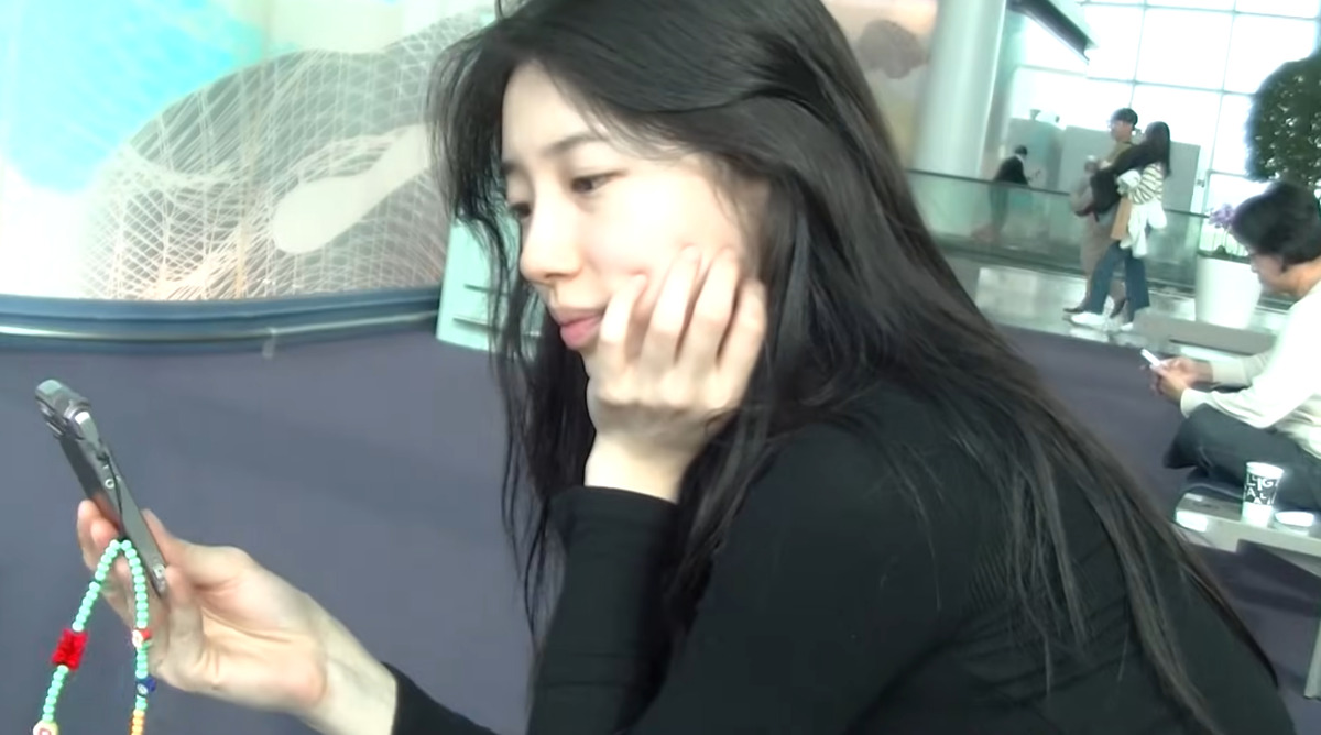 수지 폰 스트랩