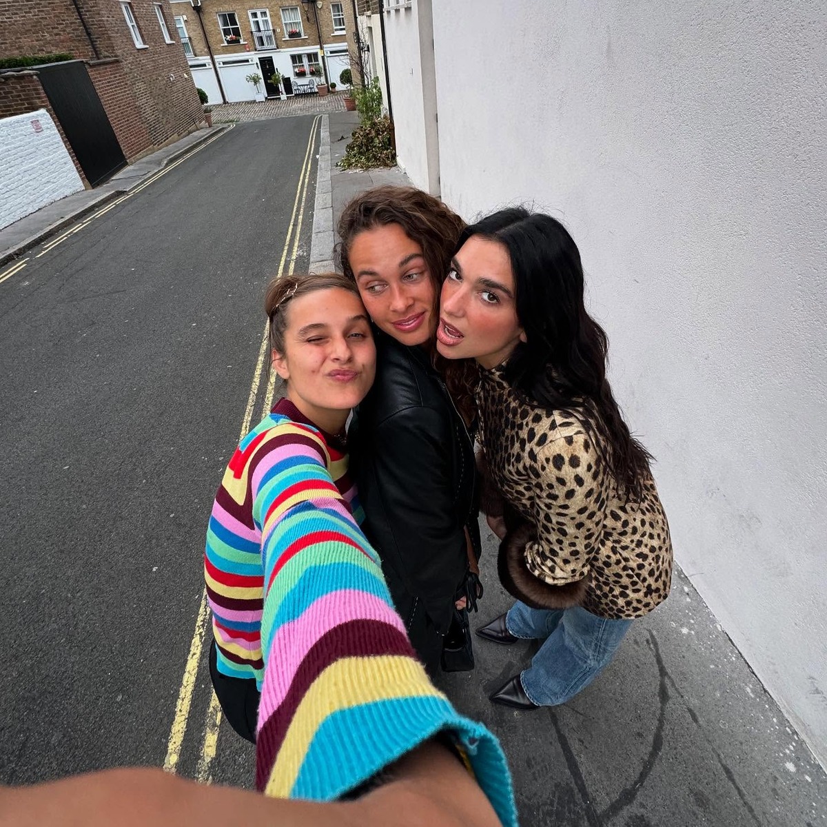 애니멀프린트 레오파드 두아리파