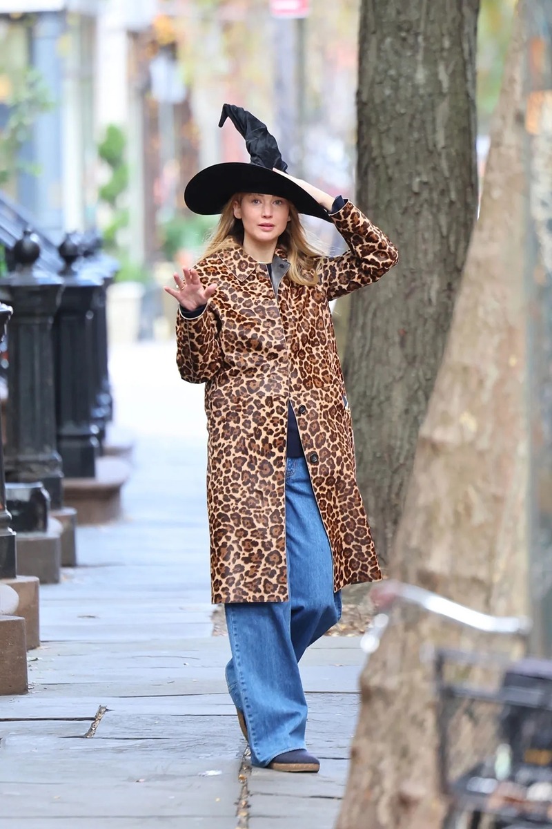 애니멀프린트 레오파드 제니퍼로렌스