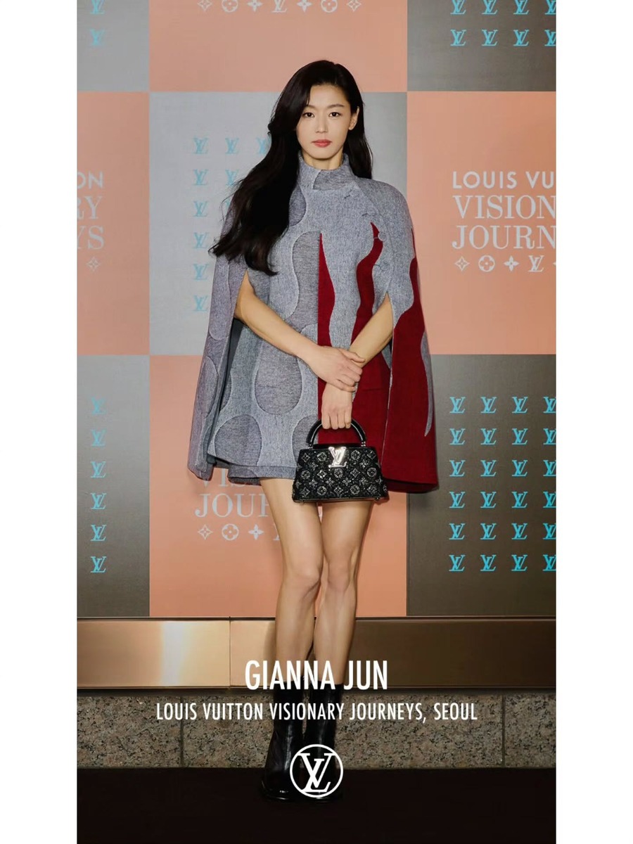 망토 케이프 루이비통 전지현