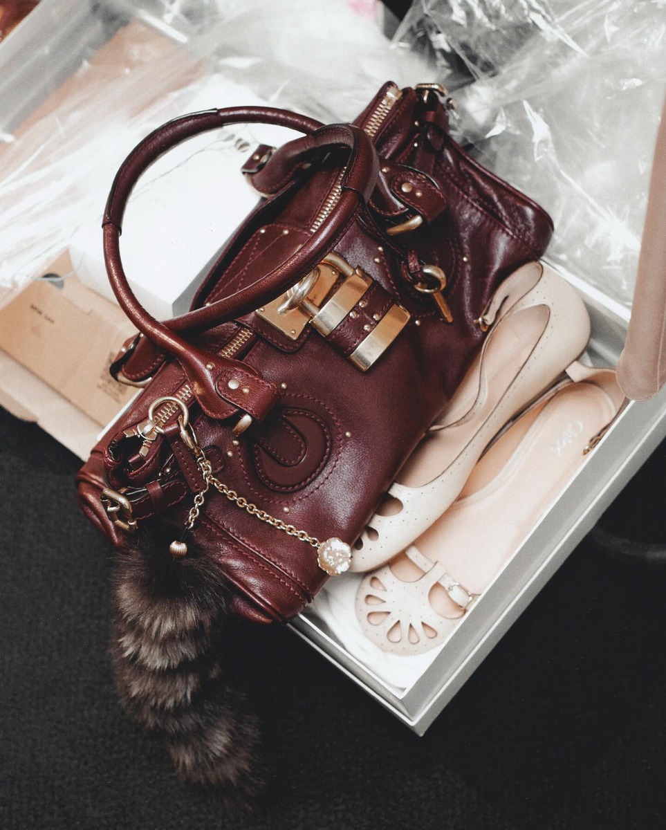 끌로에 패딩턴백