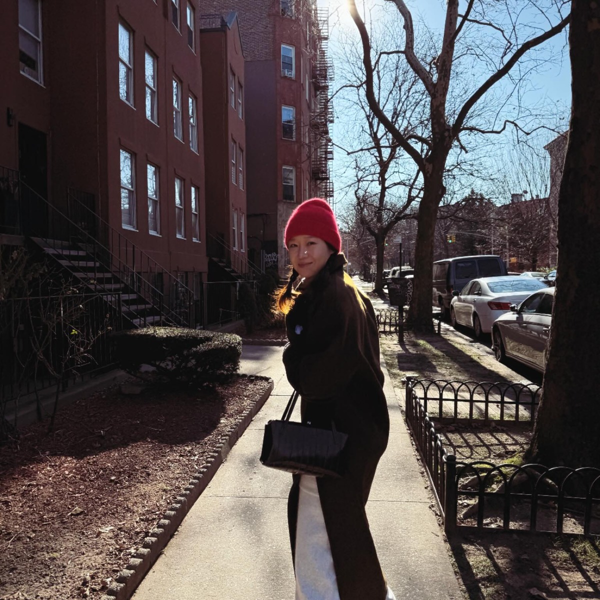 공효진 동안패션 레드 비니스타일링