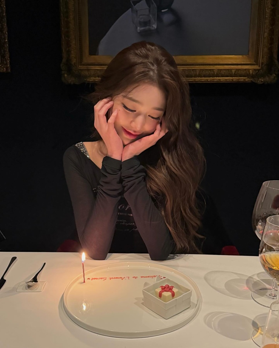 장원영 빅토리아시크릿 속옷 브라