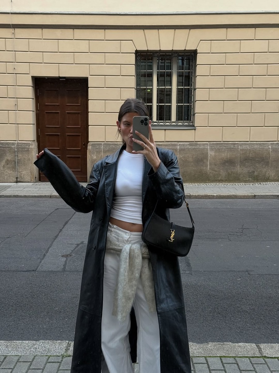 leather outerwear, leather outfit, leather trend 2026, vintage leather outerwear, 빈티지 레더, 레더, 레더아우터