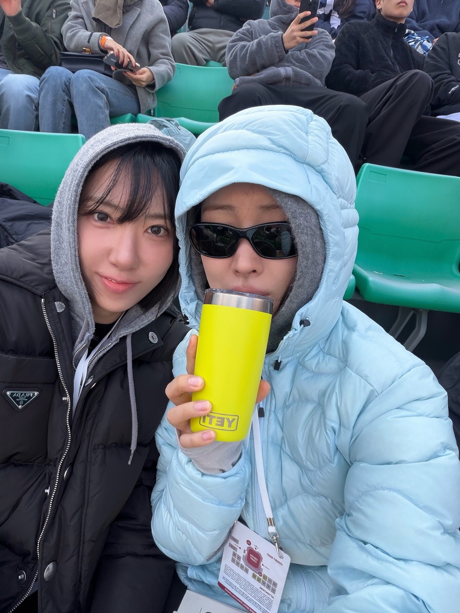 컬러패딩 차정원