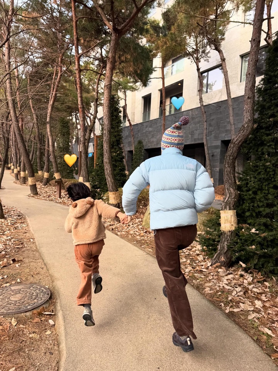 컬러패딩 김나영