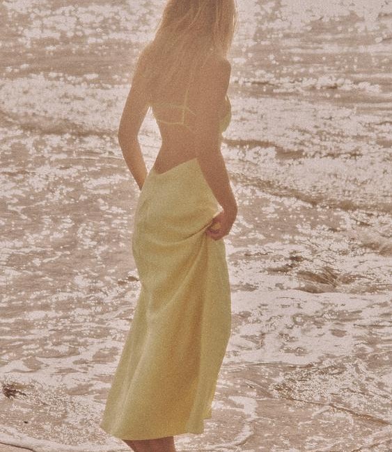 노란색드레스 YELLOW DRESS