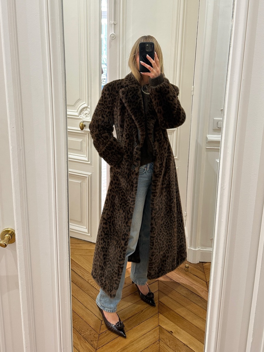 straight fit jean, 스트레이트 핏 진, 일자핏 진, 2026 청바지, 2026년 봄 패션, 청바지 트렌드