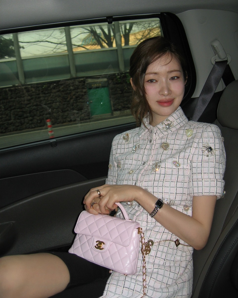 차정원 샤넬 핑크가방