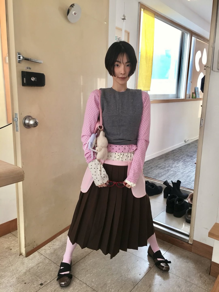 pink styling, 2026 pink color outfit, pink spring 2026, pink styling, 핑크, 트렌드 컬러, 핑크 트렌드