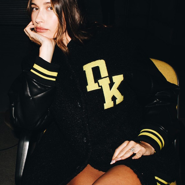 헤일리비버 바시티재킷