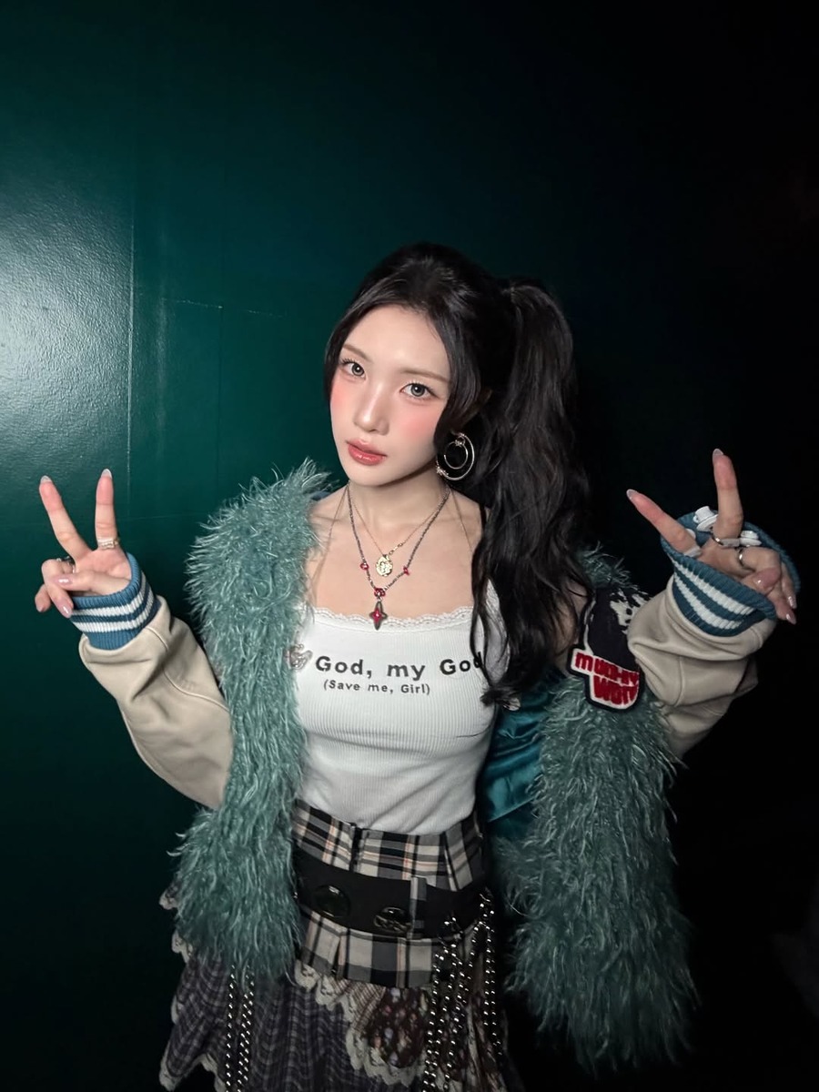 하츠투하트 주은 바시티재킷