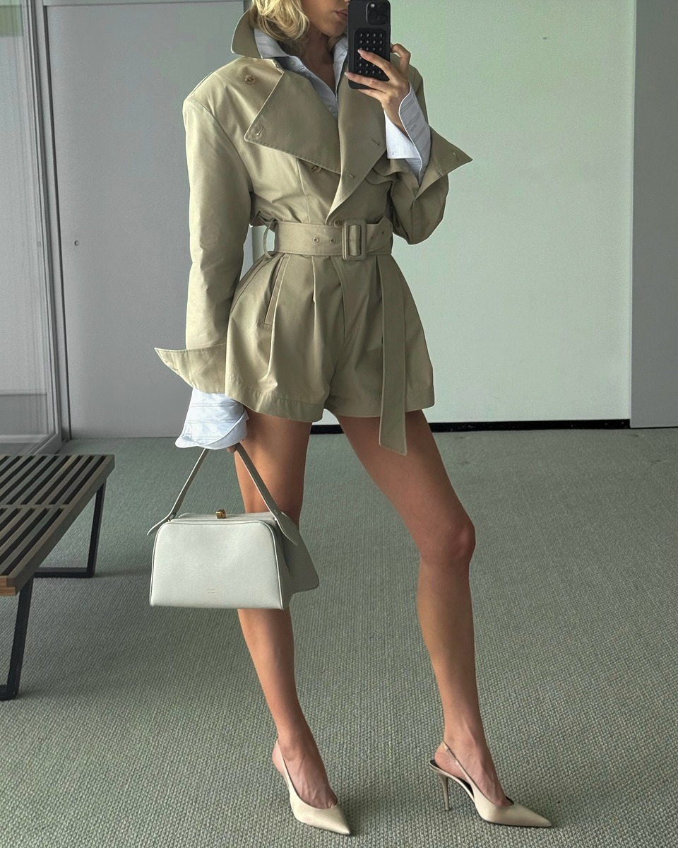 숏트렌치코트 엘라호스크