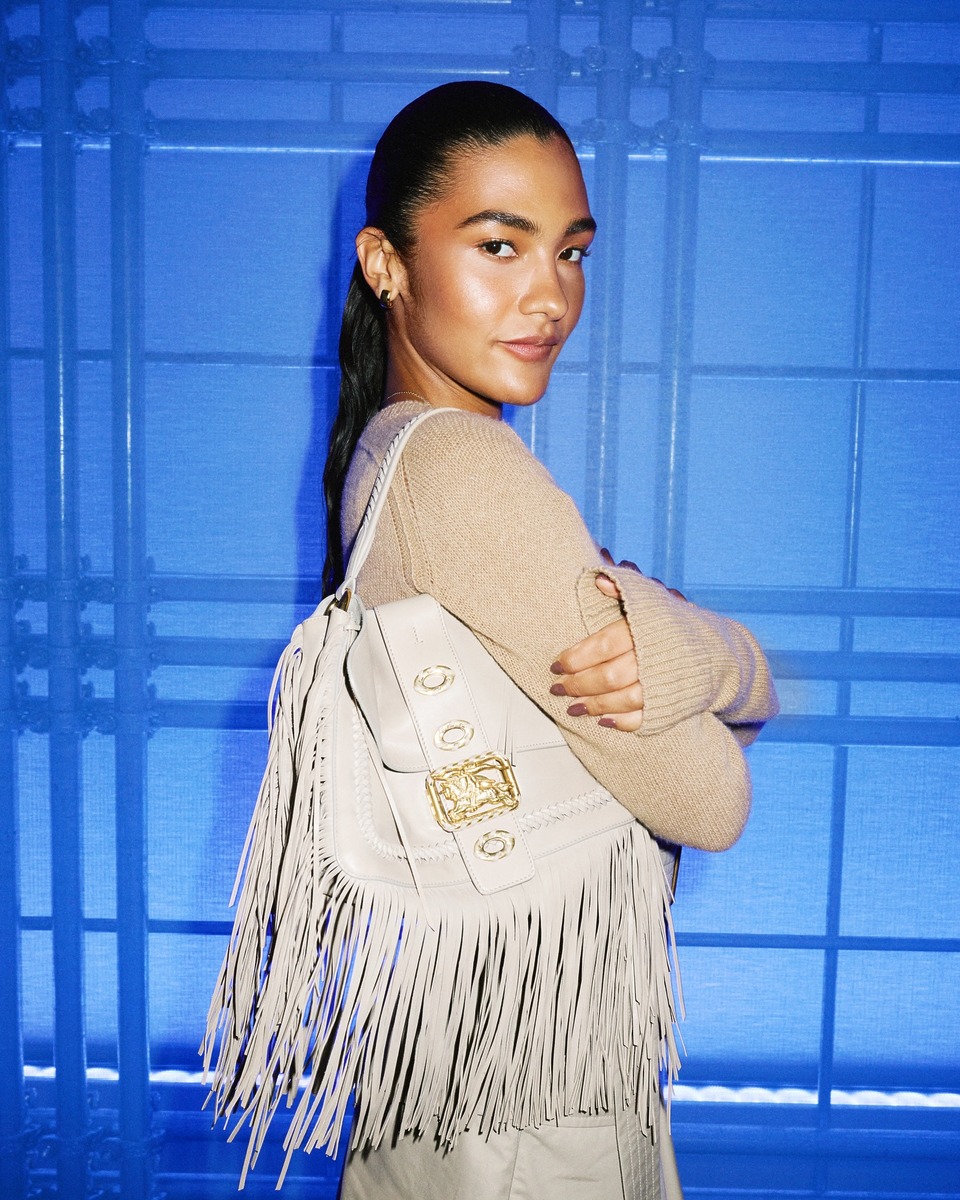 버버리 프린지백 올리비아딘