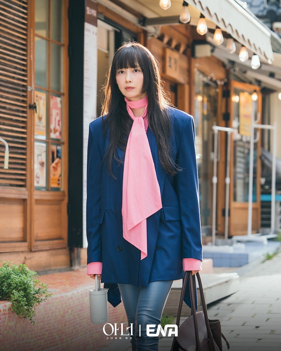 이나영 스터럽레깅스