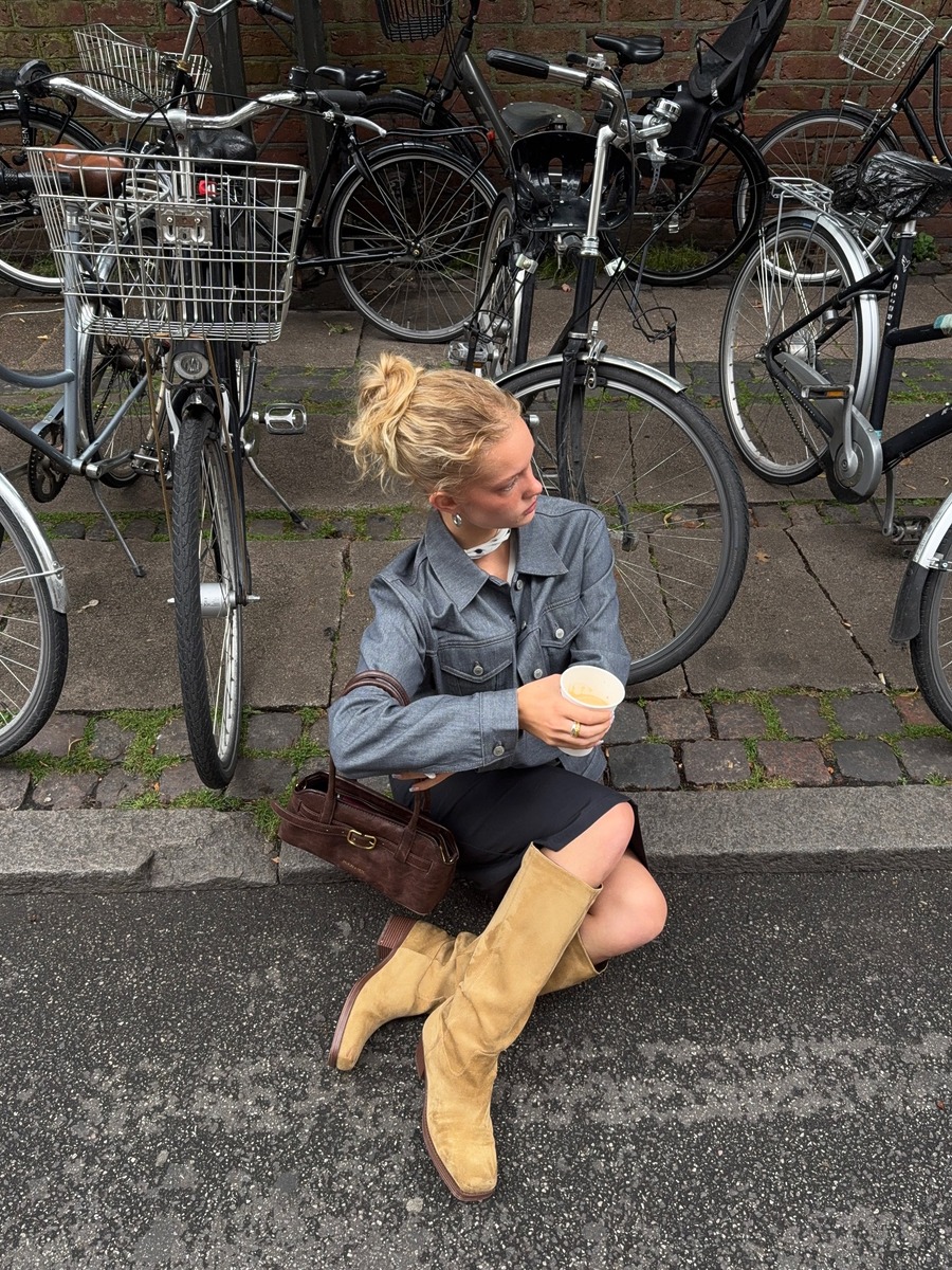 2026 fashion trend, spring fashion, 2026 east west bag, 이스트웨스트백, 바게트백, 2026 가방 트렌드, 2026 봄 트렌드