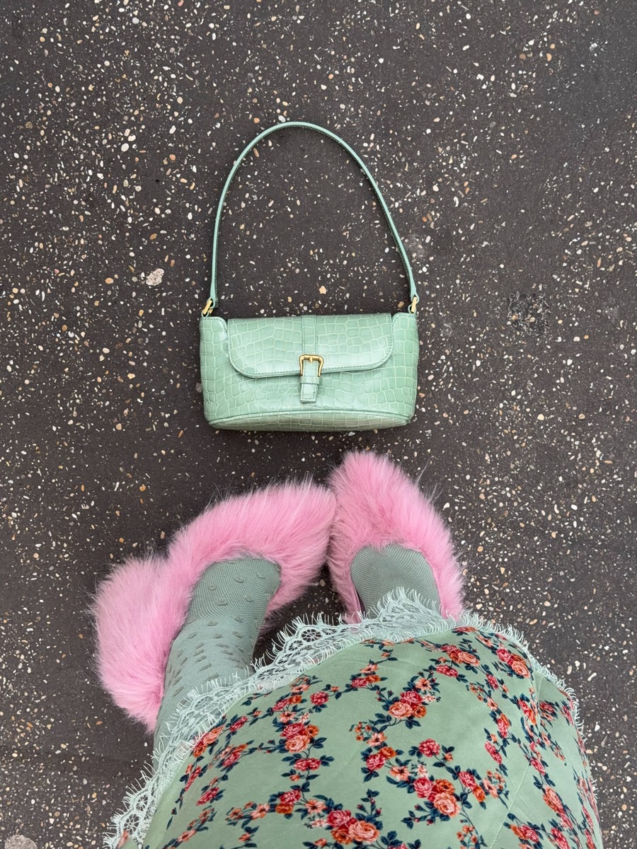 FLOWER PATTERN, FLORAL DESIGN, 2026 floral fashion, 플로럴 패턴, 플라워 패션, 2026 봄 유행