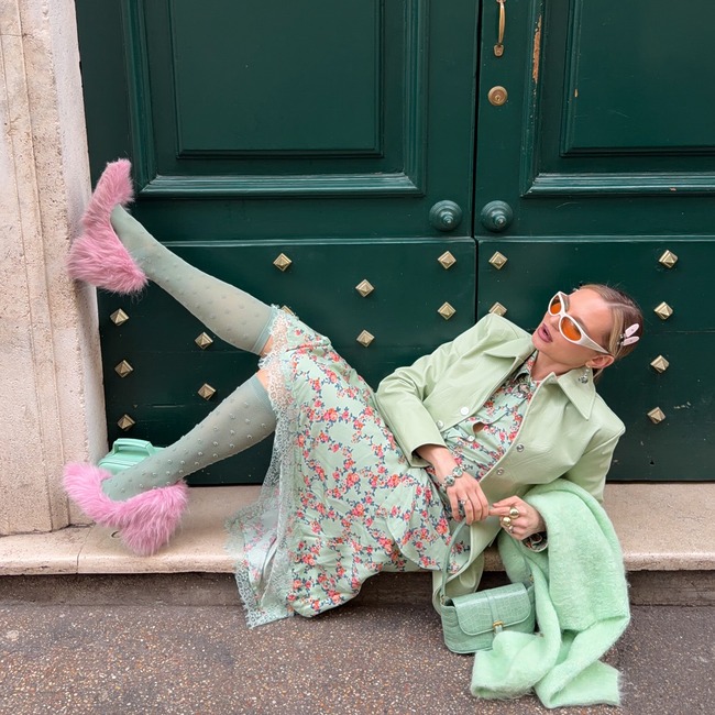 FLOWER PATTERN, FLORAL DESIGN, 2026 floral fashion, 플로럴 패턴, 플라워 패션, 2026 봄 유행