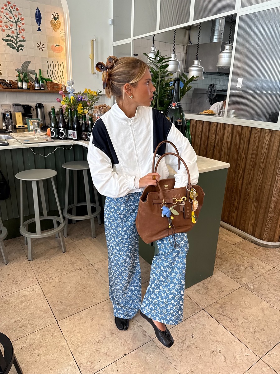 FLOWER PATTERN, FLORAL DESIGN, 2026 floral fashion, 플로럴 패턴, 플라워 패션, 2026 봄 유행