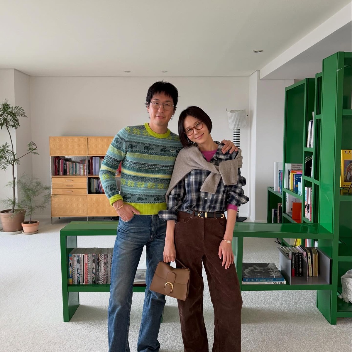 컬러티셔츠 김나영