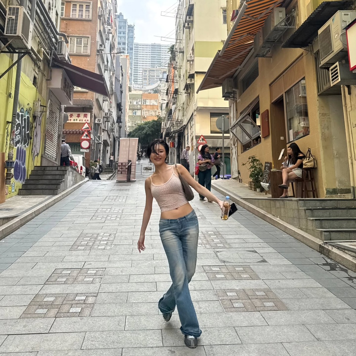 화사 홍콩 도트