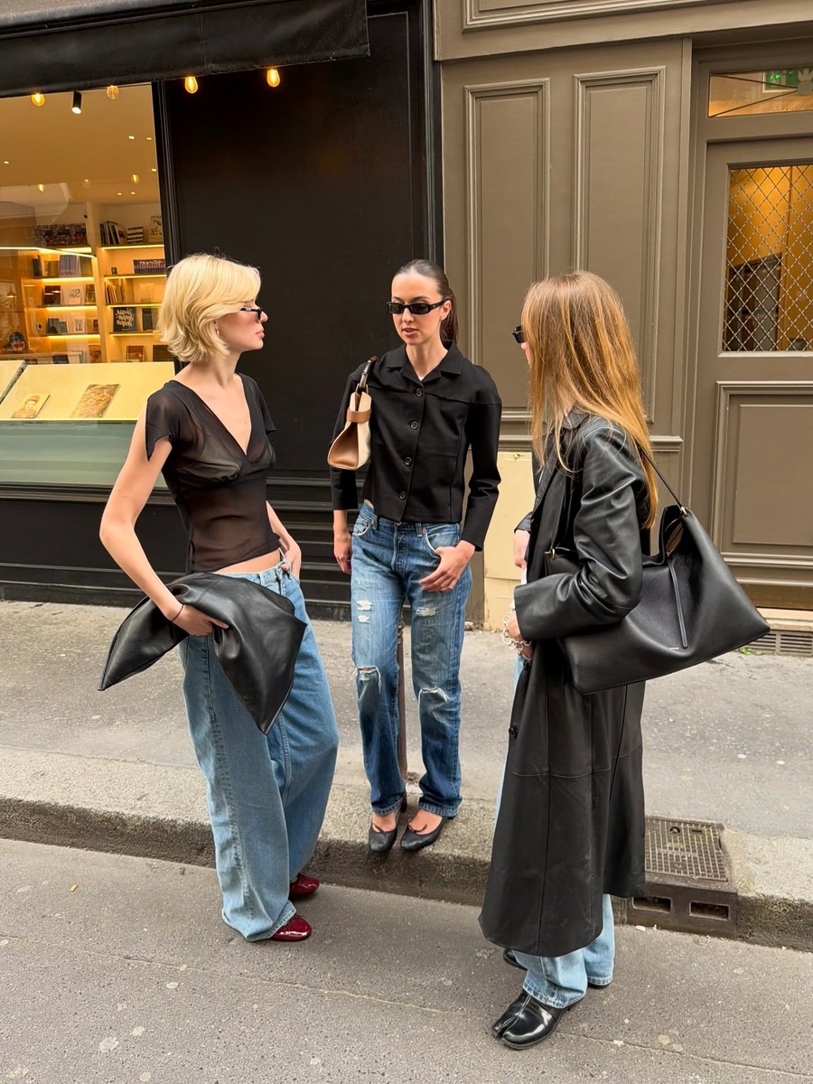 2026 essential shoes trend, trend shoes, Ballet flats, flat shoes, loafer, loafer trend, thong shoes, thong shoes outfit