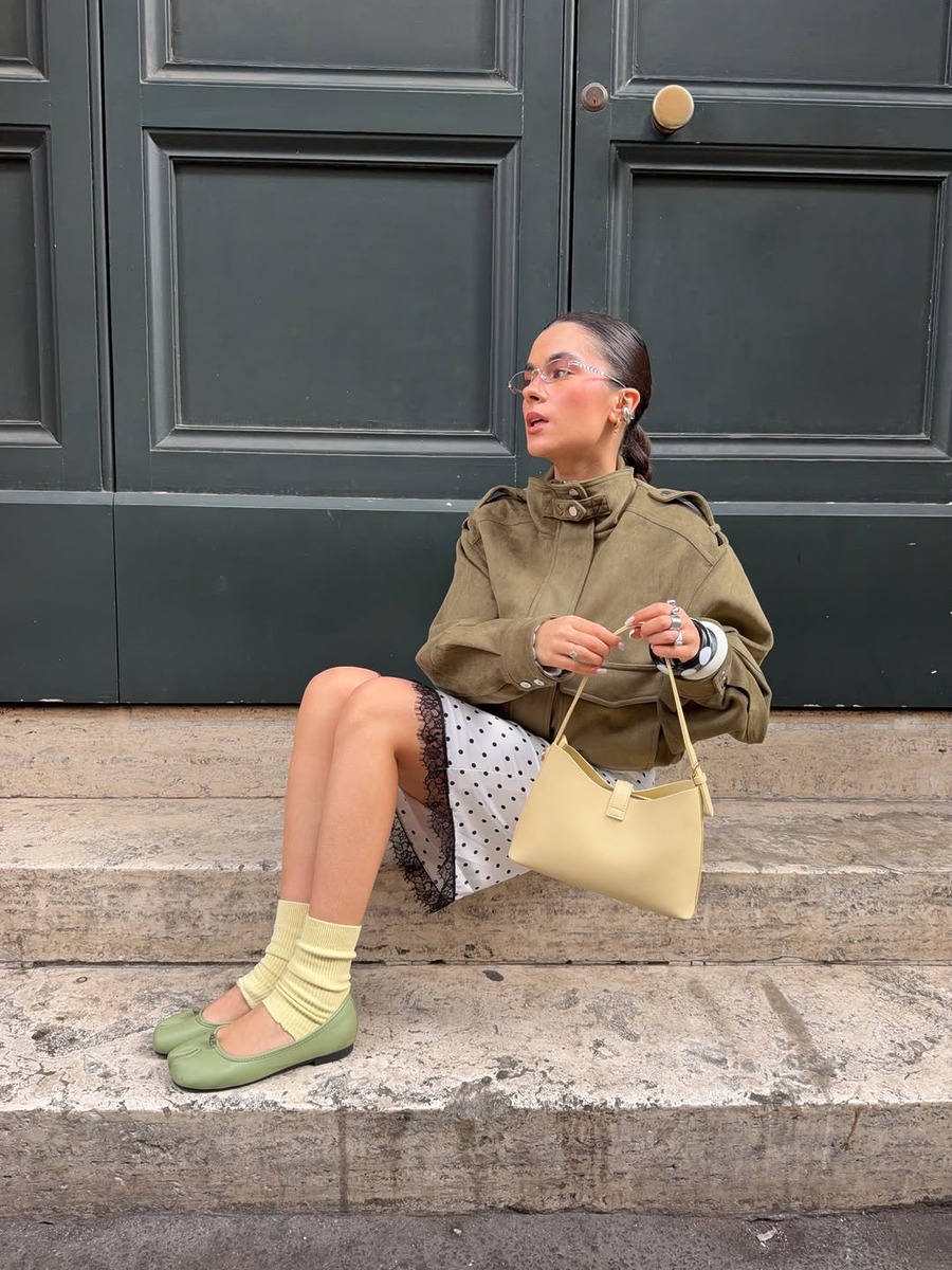 2026 essential shoes trend, trend shoes, Ballet flats, flat shoes, loafer, loafer trend, thong shoes, thong shoes outfit