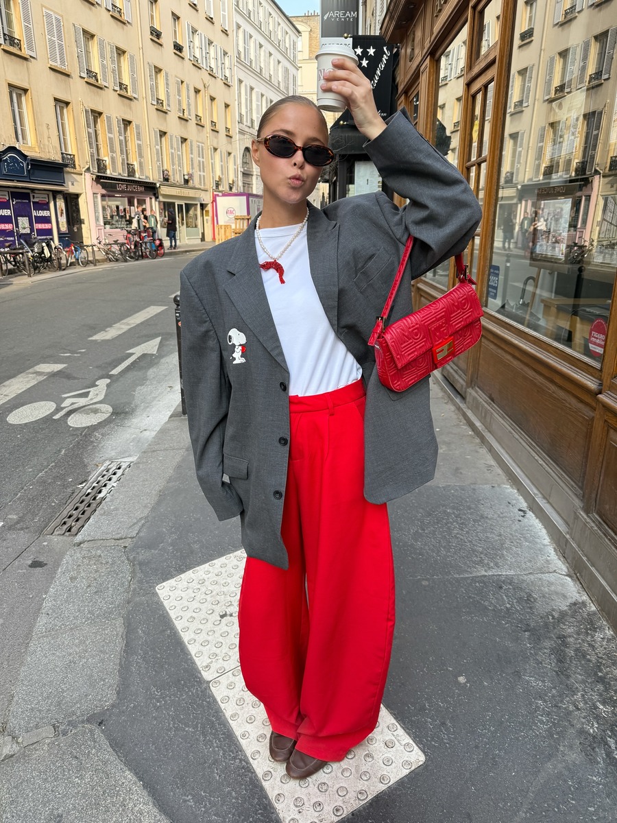 red outfit, 2026 red fashion, red color styling, 레드 컬러 스타일링, 레드 포인트, 레드 패션