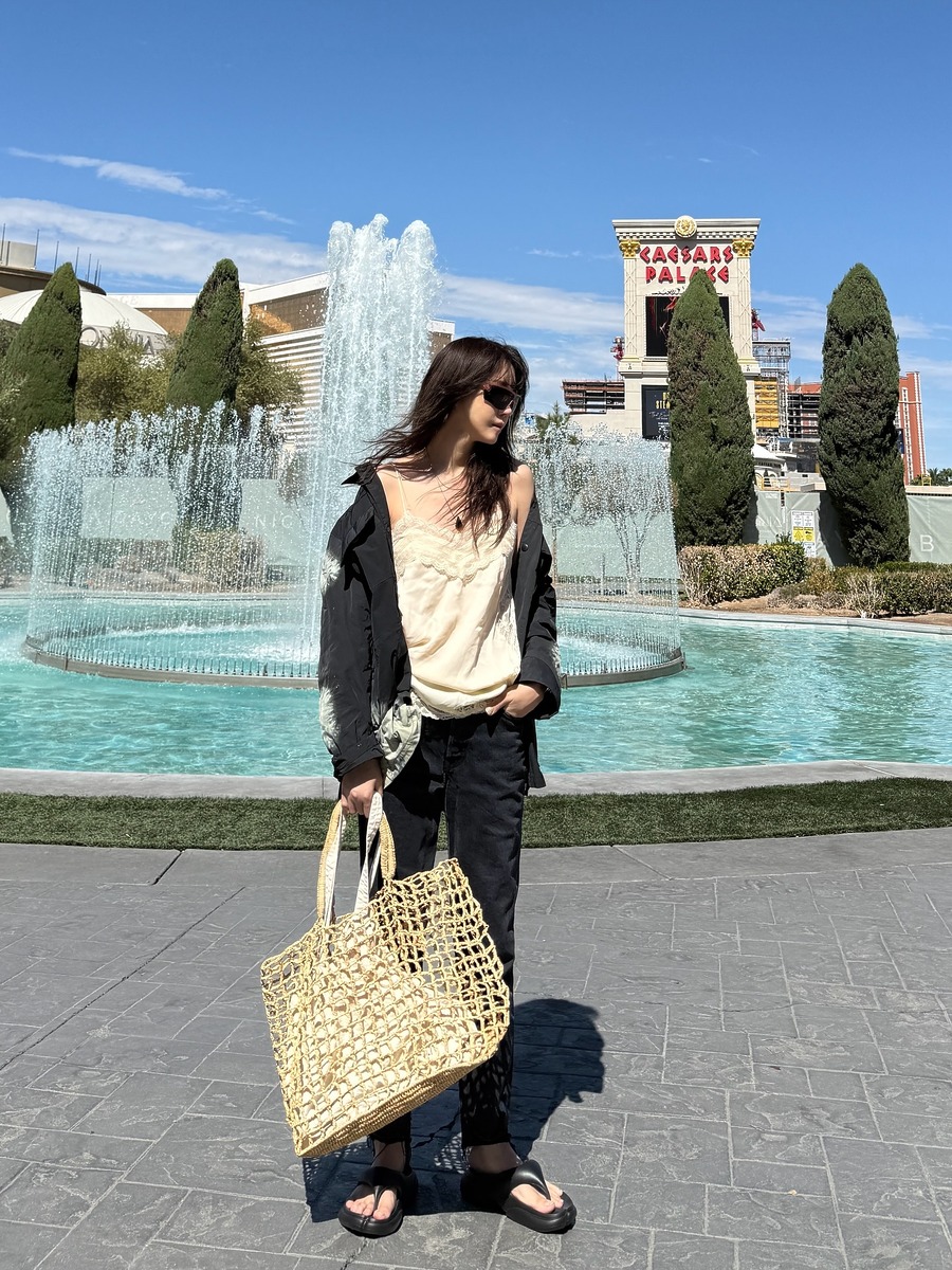 이지아 라피아백