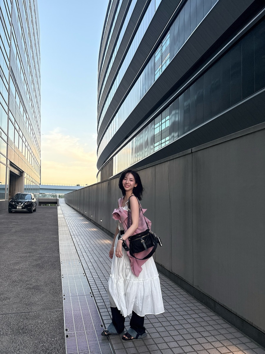 카리나 화이트 원피스 드레스