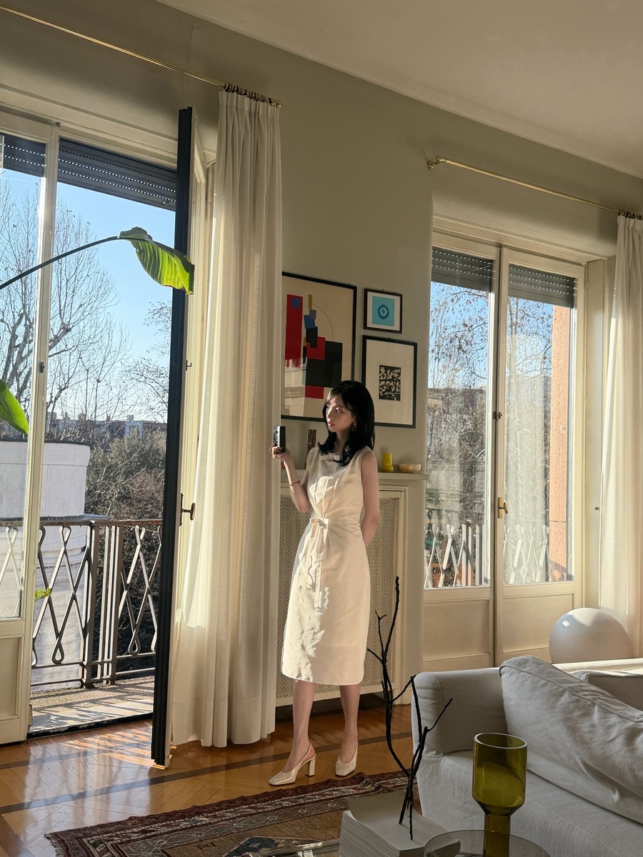 카리나 화이트 원피스 드레스