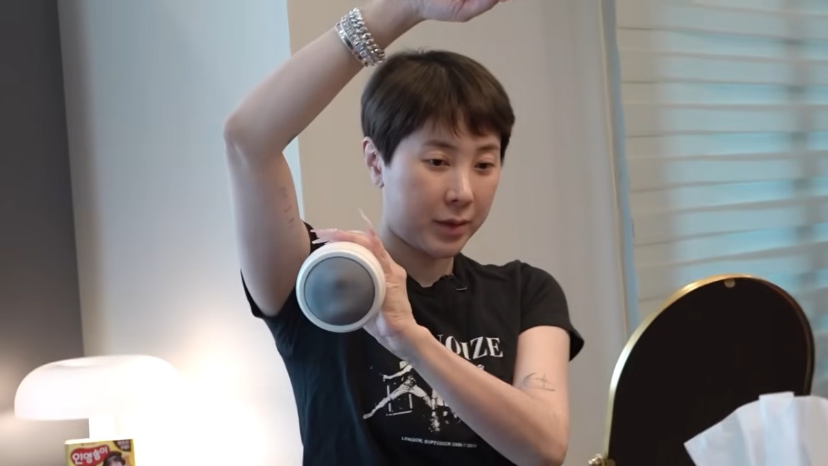 서인영 겨드랑이 림프 마사지