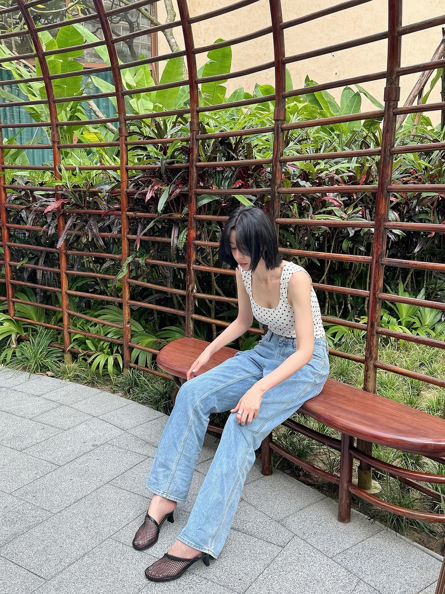 권나라 메쉬슈즈 뮬