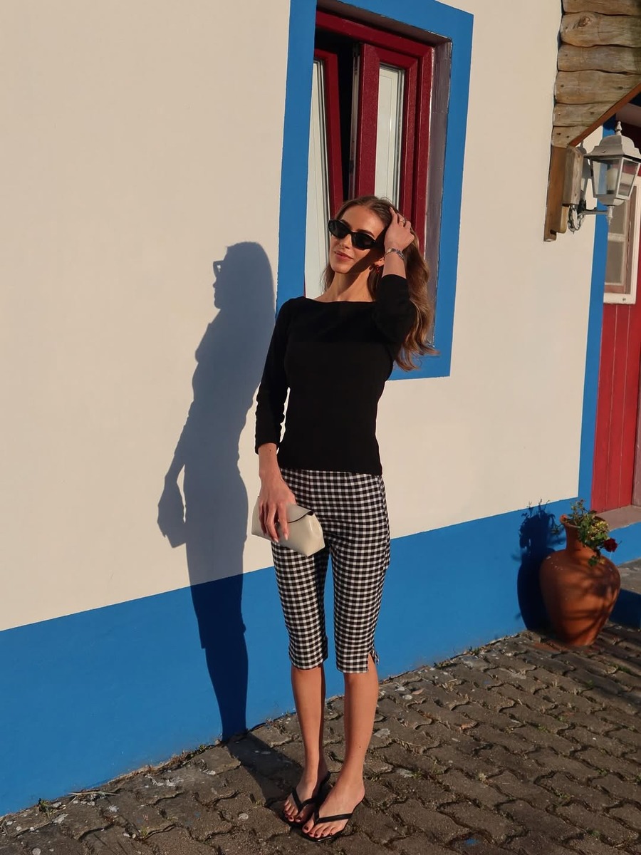 capri pants, capri pants outfit, 카프리팬츠, 카프리팬츠 코디, 여름 바지, 여름 바지추천