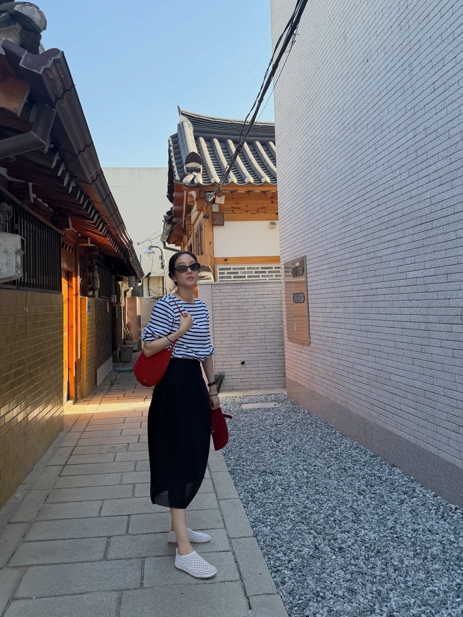 정려원 줄무늬 스트라이프