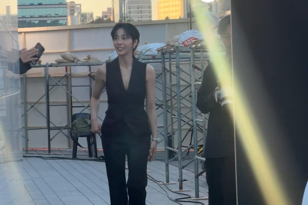 설인아 베스트 수트 백상예술대상