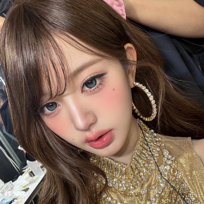 올여름엔 피부까지 예뻐 보이게 만들어 주는 밀크브라운 염색 어때요?