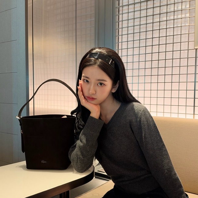 헤어 밴드는 가을에 하면 더 예뻐요